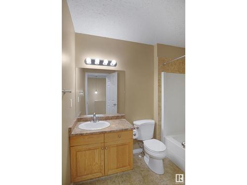 #2 12807 127 St Nw, Edmonton, AB - Indoor Photo Showing Bathroom