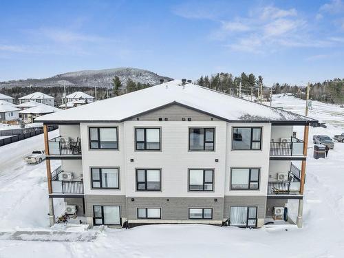 FaÃ§ade - 9-610 Rue Du Ruisseau, Mont-Tremblant, QC - Outdoor With Facade