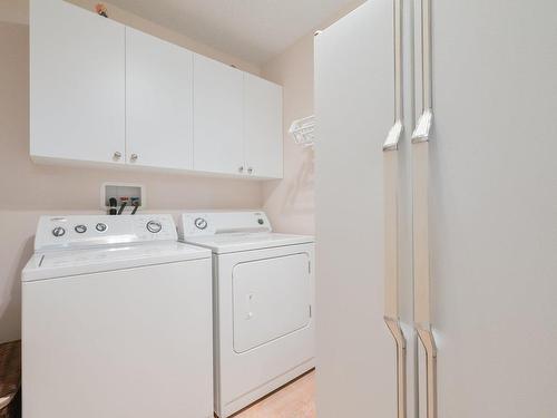 Laundry room - 218-1945 Rue Adoncour, Longueuil (Le Vieux-Longueuil), QC - Indoor Photo Showing Laundry Room