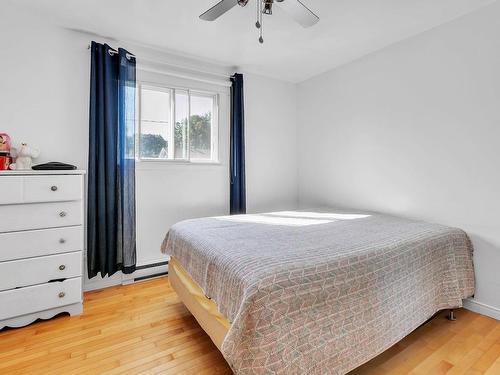 Chambre Ã Â coucher - 88 Rue Simard, Repentigny (Repentigny), QC - Indoor Photo Showing Bedroom