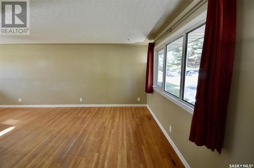 32 Stewart Avenue, Saskatoon, SK - Indoor Photo Showing Other Room