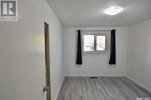 32 Stewart Avenue, Saskatoon, SK - Indoor Photo Showing Other Room