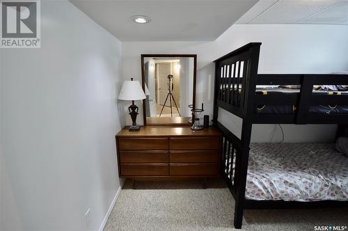 32 Stewart Avenue, Saskatoon, SK - Indoor Photo Showing Bedroom