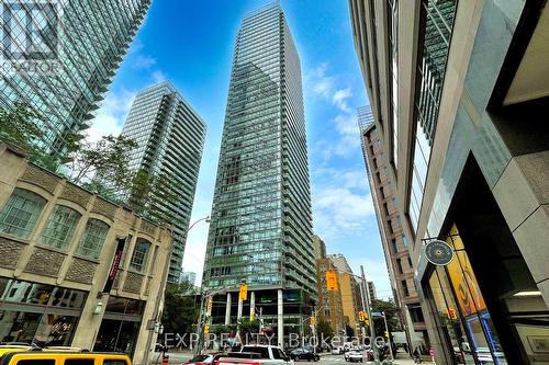 3203 - 38 Grenville Street, Toronto, ON - Outdoor With Facade