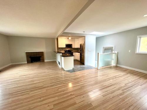 100 Glenview Crescent, Princeton, BC - Indoor Photo Showing Other Room