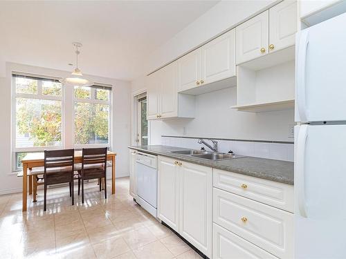 204-1663 Mckenzie Ave, Saanich, BC - Indoor Photo Showing Kitchen With Double Sink