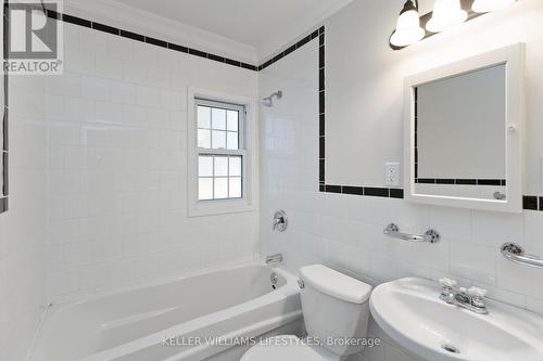 177 Cathcart Street, London, ON - Indoor Photo Showing Bathroom