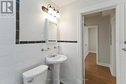 177 Cathcart Street, London, ON - Indoor Photo Showing Bathroom