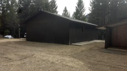 12-6350 33 Highway, Beaverdell, BC - Outdoor