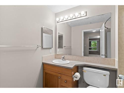 #230 1520 Hammond Gate Ga Nw, Edmonton, AB - Indoor Photo Showing Bathroom