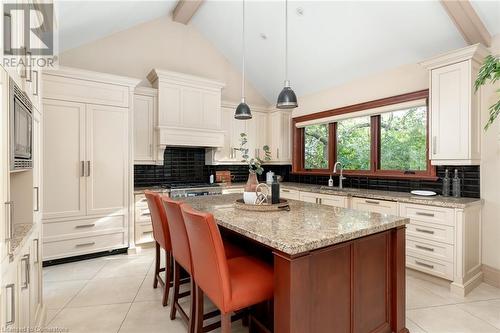 1100 Haydonbridge Court, Peel, ON - Indoor Photo Showing Kitchen