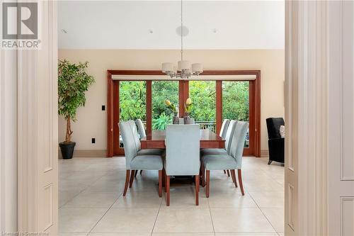 1100 Haydonbridge Court, Peel, ON - Indoor Photo Showing Dining Room