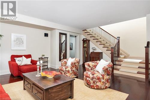 1100 Haydonbridge Court, Peel, ON - Indoor Photo Showing Living Room