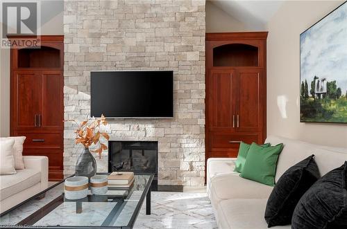 1100 Haydonbridge Court, Peel, ON - Indoor Photo Showing Living Room With Fireplace