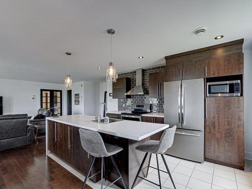 Kitchen - 403-180 Rue Bohémier, Mascouche, QC - Indoor Photo Showing Kitchen With Double Sink