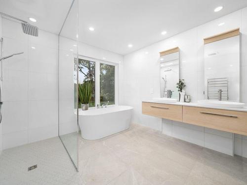 Ensuite bathroom - 80 Rue Somerset, Baie-D'Urfé, QC - Indoor Photo Showing Bathroom