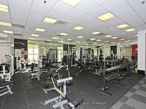 2812-77 Harbour Sq, Toronto, ON - Indoor Photo Showing Gym Room