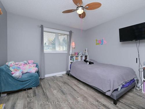 26 Dekker St, Adjala-Tosorontio, ON - Indoor Photo Showing Bedroom