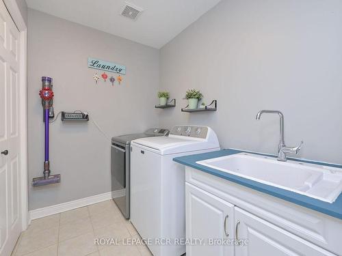 26 Dekker St, Adjala-Tosorontio, ON - Indoor Photo Showing Laundry Room