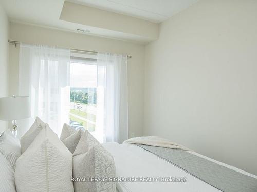 508-610 Farmstead Dr, Milton, ON - Indoor Photo Showing Bedroom