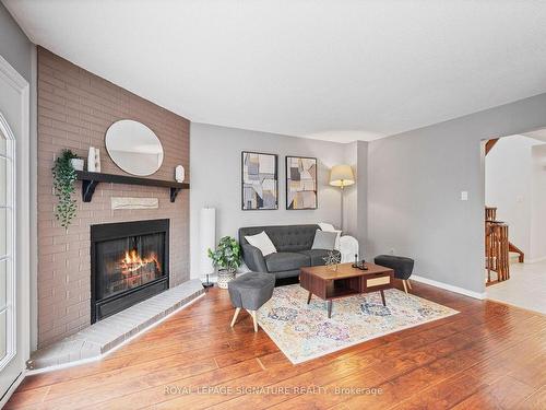 3193 Osbourne Rd, Mississauga, ON - Indoor Photo Showing Living Room With Fireplace