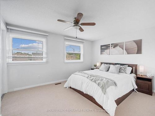 3193 Osbourne Rd, Mississauga, ON - Indoor Photo Showing Bedroom