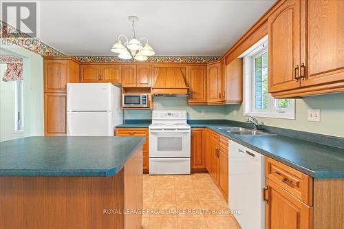 1952 Melrose Road, Tyendinaga, ON - Indoor Photo Showing Kitchen With Double Sink