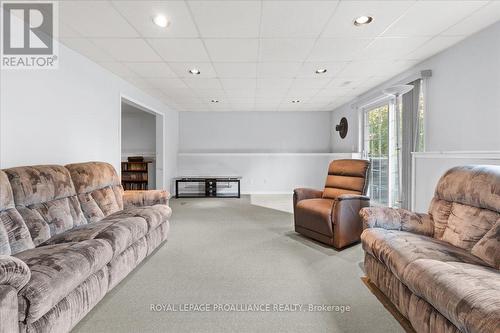 1952 Melrose Road, Tyendinaga, ON - Indoor Photo Showing Living Room