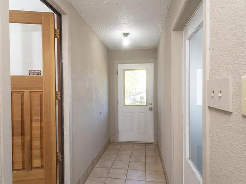 397 Gratton Road, Thunder Bay, ON - Indoor Photo Showing Other Room