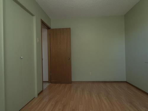 397 Gratton Road, Thunder Bay, ON - Indoor Photo Showing Other Room