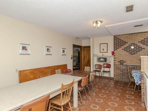 229 Evans Street, Thunder Bay, ON - Indoor Photo Showing Dining Room