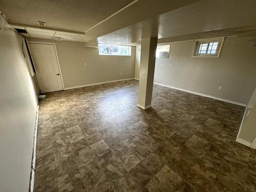 525 Mcbain Street, Thunder Bay, ON - Indoor Photo Showing Other Room