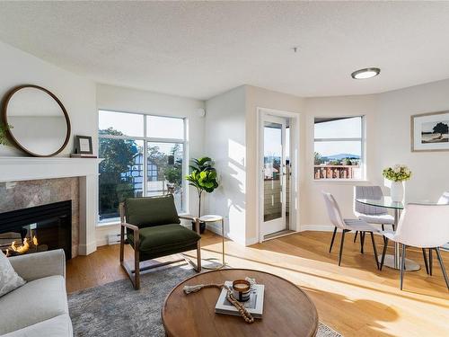 401-2511 Quadra St, Victoria, BC - Indoor With Fireplace