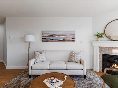 401-2511 Quadra St, Victoria, BC - Indoor Photo Showing Living Room With Fireplace