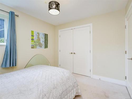 6496 Lanark Rd, Sooke, BC - Indoor Photo Showing Bedroom