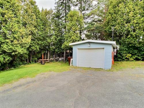 Garage - 137 Rue St-Alphonse N., Thetford Mines, QC - Outdoor