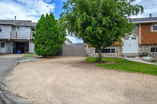 1206 39B Avenue, Vernon, BC - Outdoor