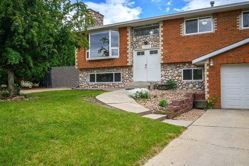 1206 39B Avenue, Vernon, BC - Outdoor