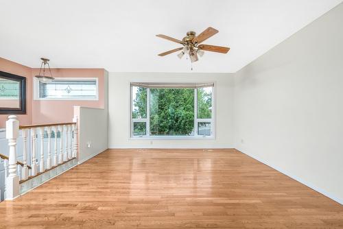 1206 39B Avenue, Vernon, BC - Indoor Photo Showing Other Room