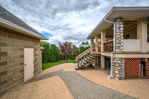 1206 39B Avenue, Vernon, BC - Outdoor With Exterior