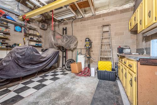 1206 39B Avenue, Vernon, BC - Indoor Photo Showing Basement