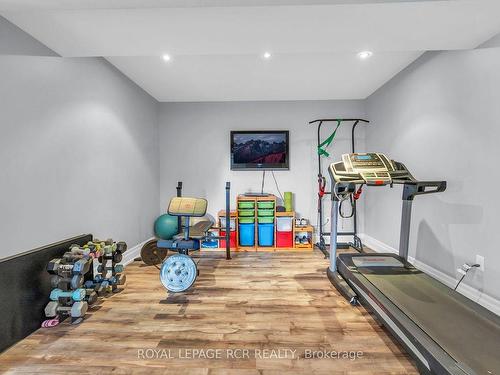 30 Longthorpe Crt, Aurora, ON - Indoor Photo Showing Gym Room