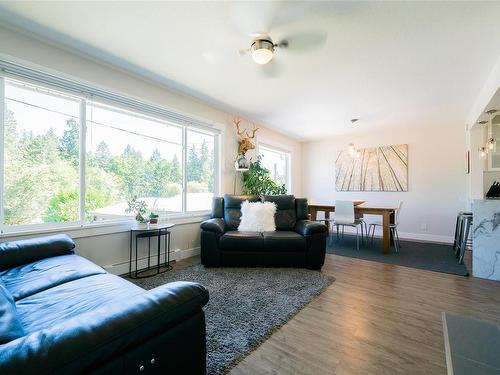 1357 Fielding Rd, Nanaimo, BC 