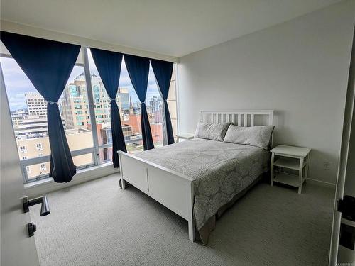 1405-707 Courtney St, Victoria, BC - Indoor Photo Showing Bedroom