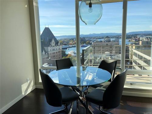 1405-707 Courtney St, Victoria, BC - Indoor Photo Showing Dining Room