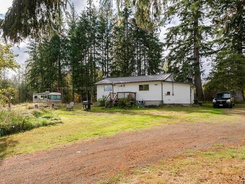 3666 Macaulay Rd, Black Creek, BC 