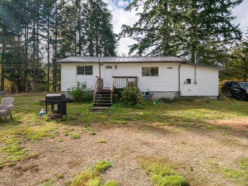 3666 Macaulay Rd, Black Creek, BC 