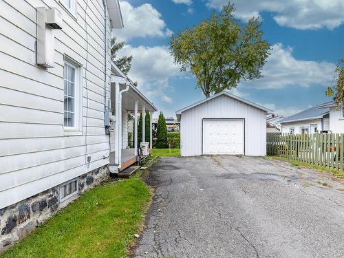 Garage - 525 Boul. D'Iberville, Saint-Jean-Sur-Richelieu, QC - Outdoor With Exterior