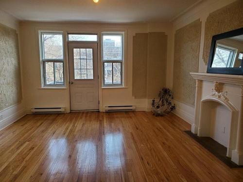 Living room - 9-811 Av. Davaar, Montréal (Outremont), QC - Indoor Photo Showing Other Room