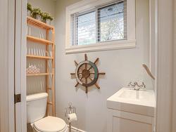 Powder room - 